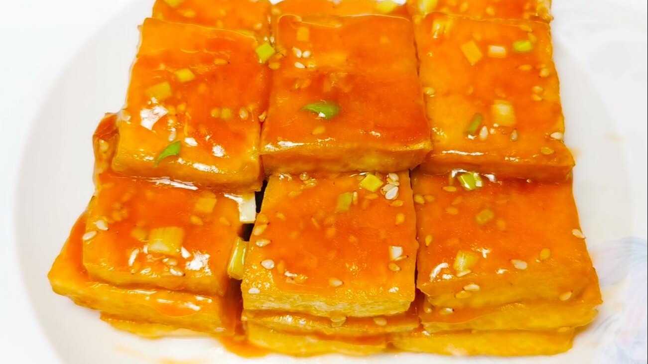 如何做脆皮酸甜豆腐?