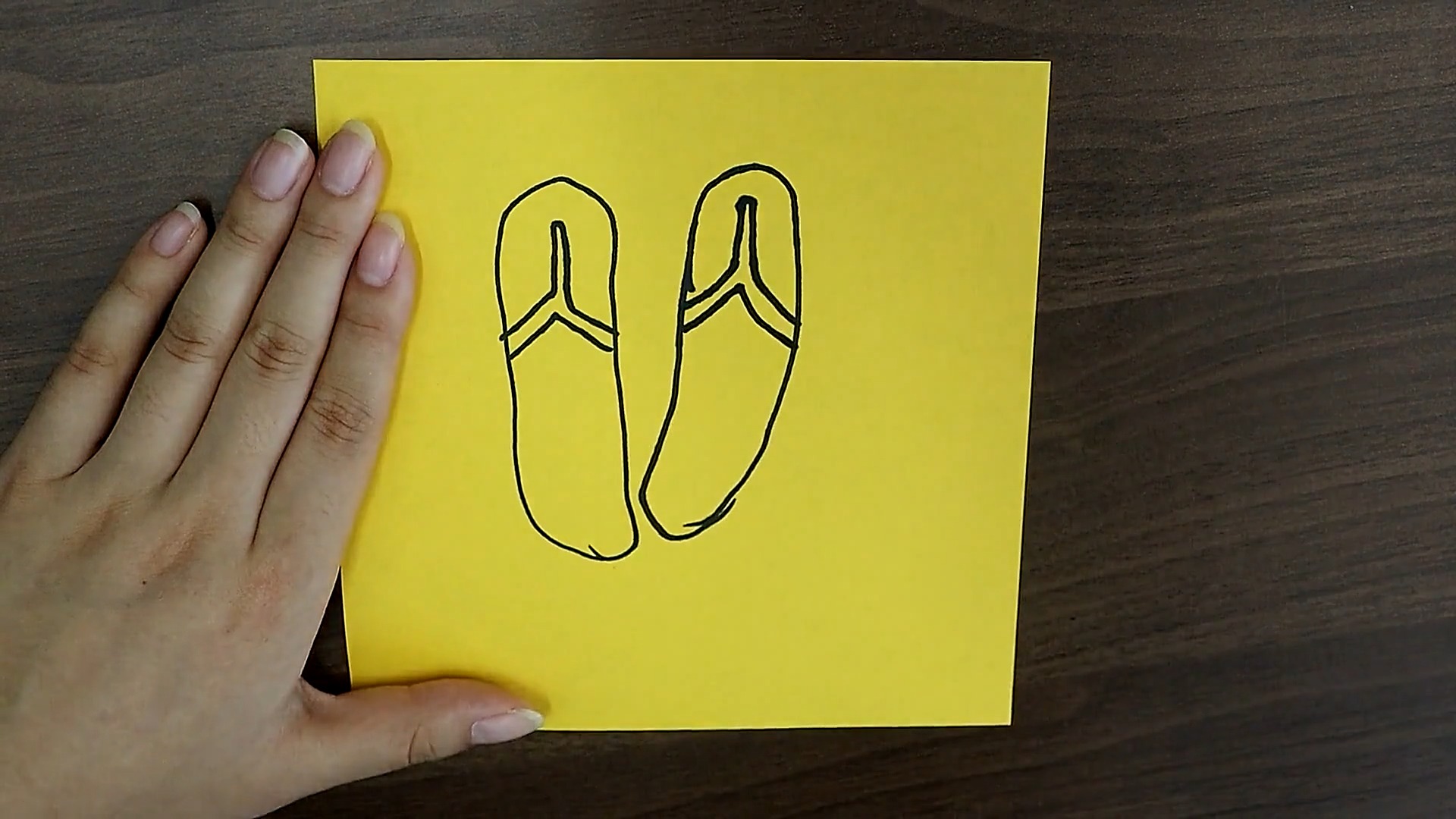 人字拖的简笔画如何画?