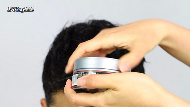 怎么区别发蜡和发泥