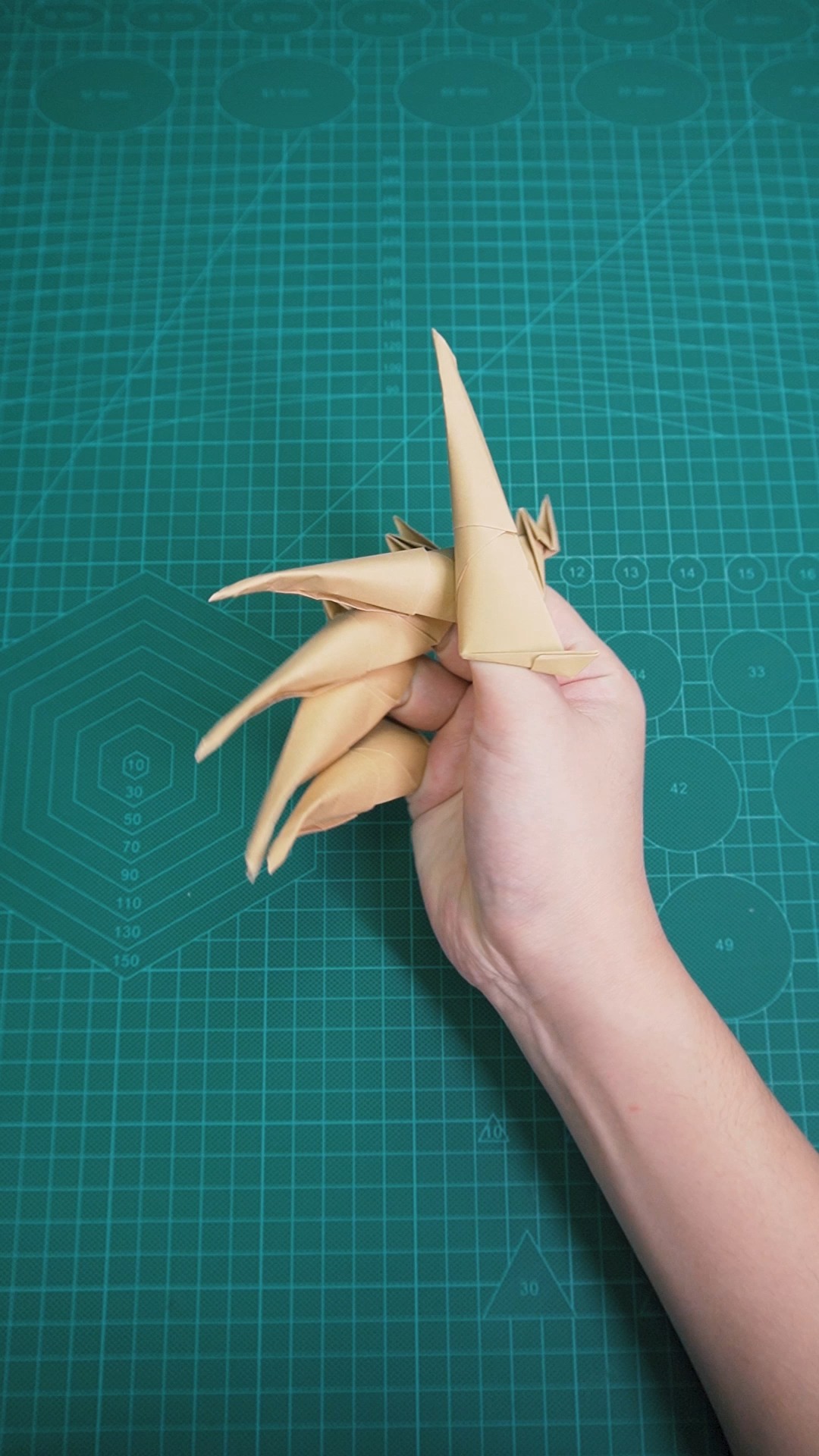 魔爪折纸的方法图片