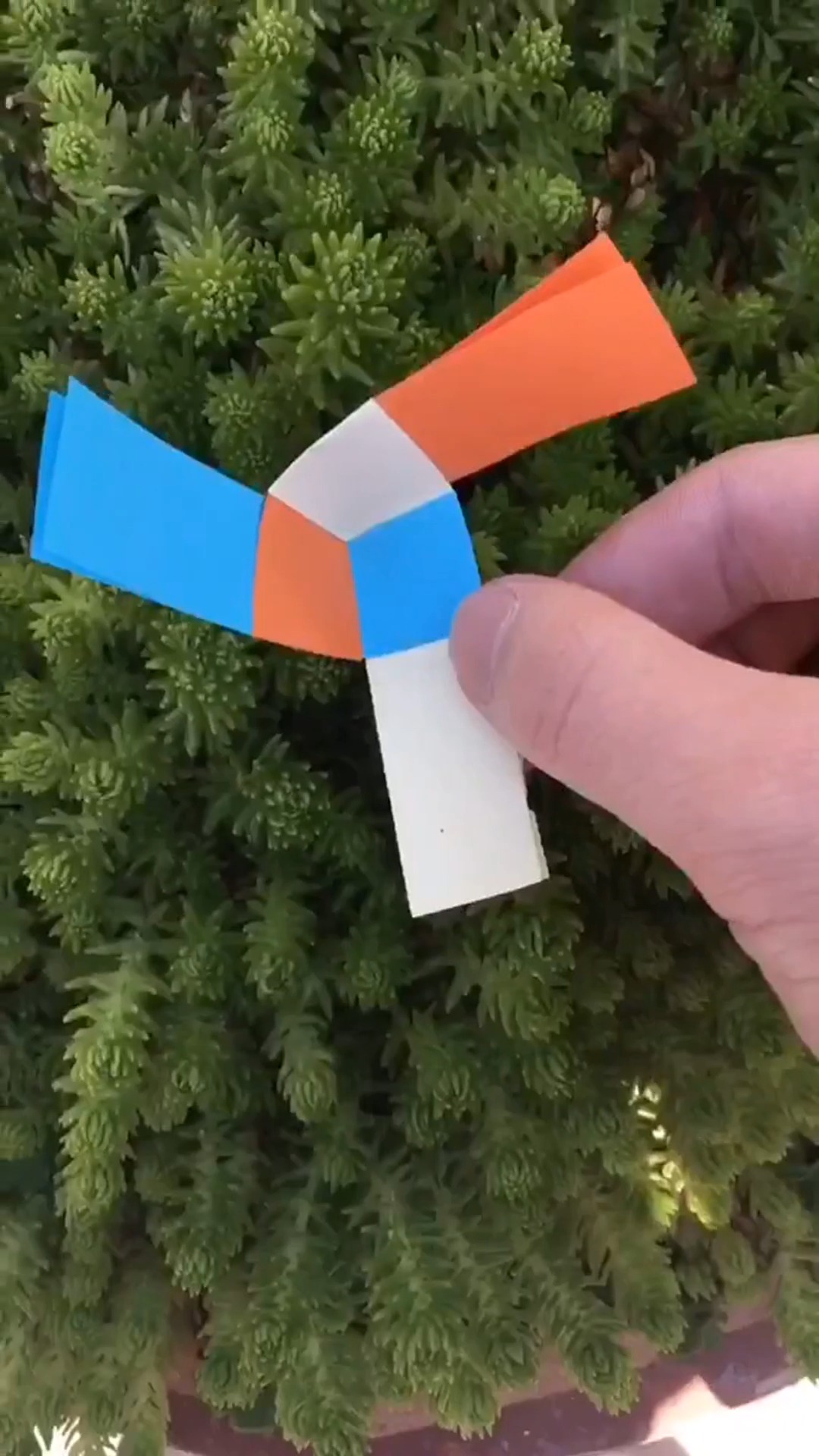 三色纸陀螺怎么折?