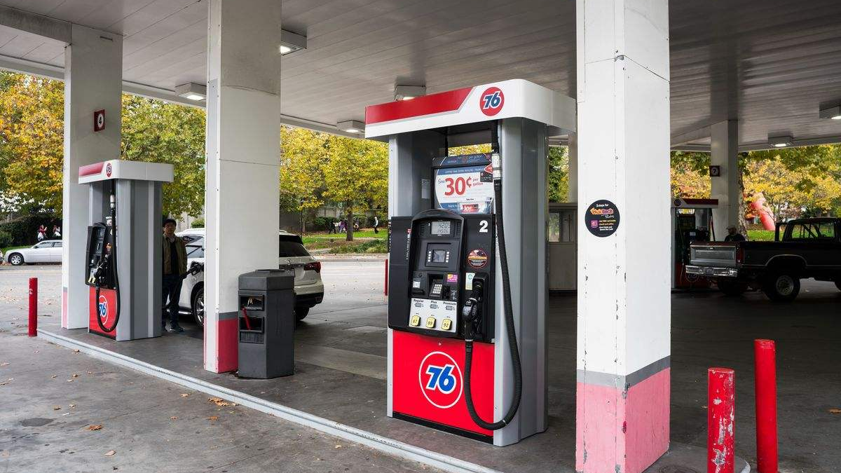 加油站如何自助加油?