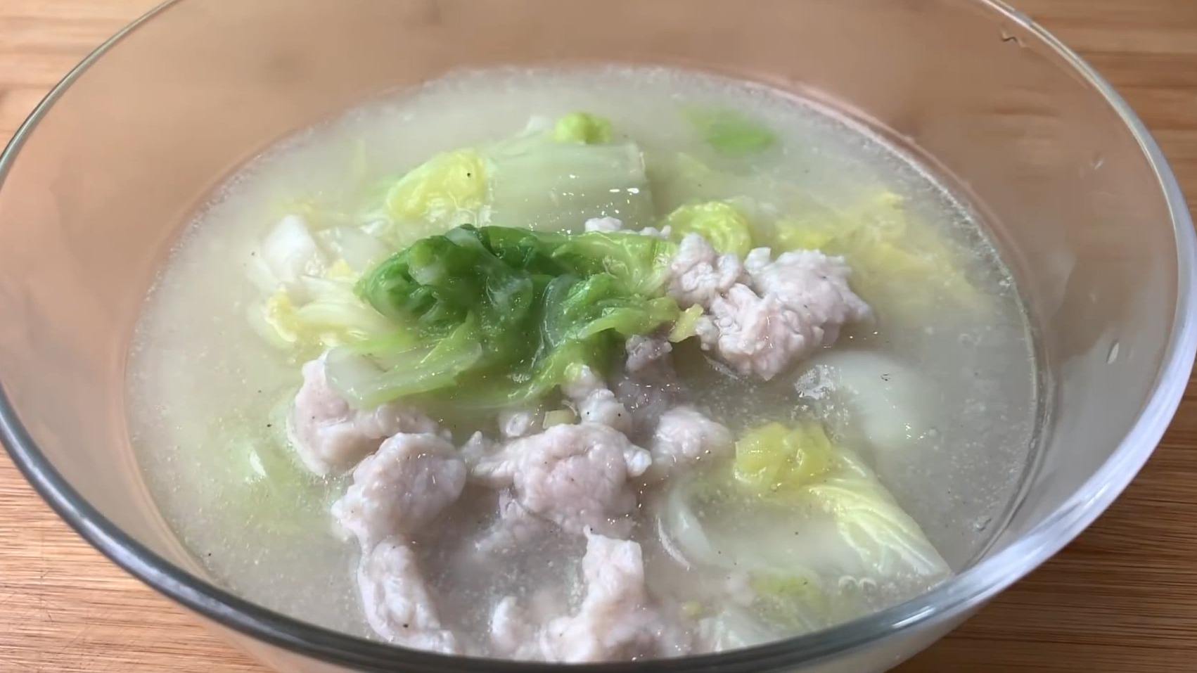 如何做白菜肉片汤,很美味