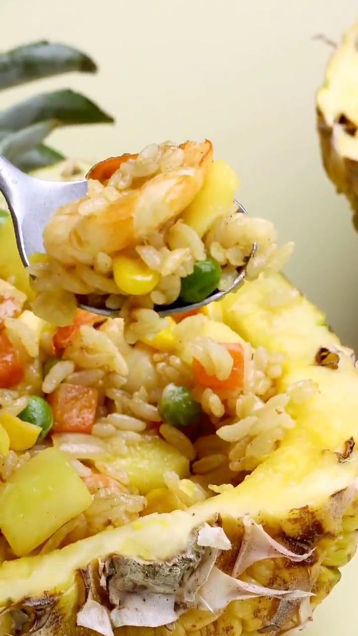 咖喱菠萝炒饭特别香,辛香酸甜