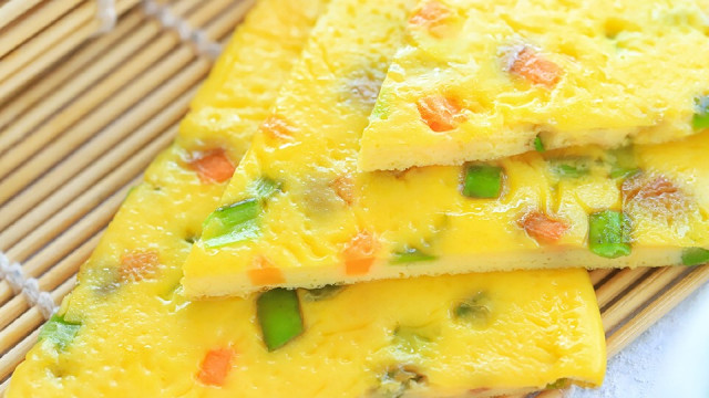 芦笋抱蛋的做法