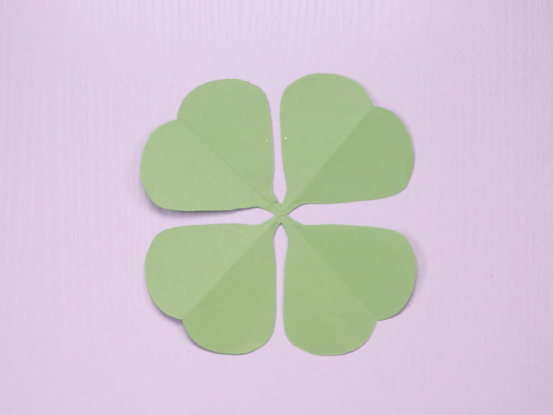 剪纸做幸运草简易教程