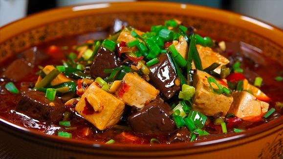 如何做猪血烧豆腐?