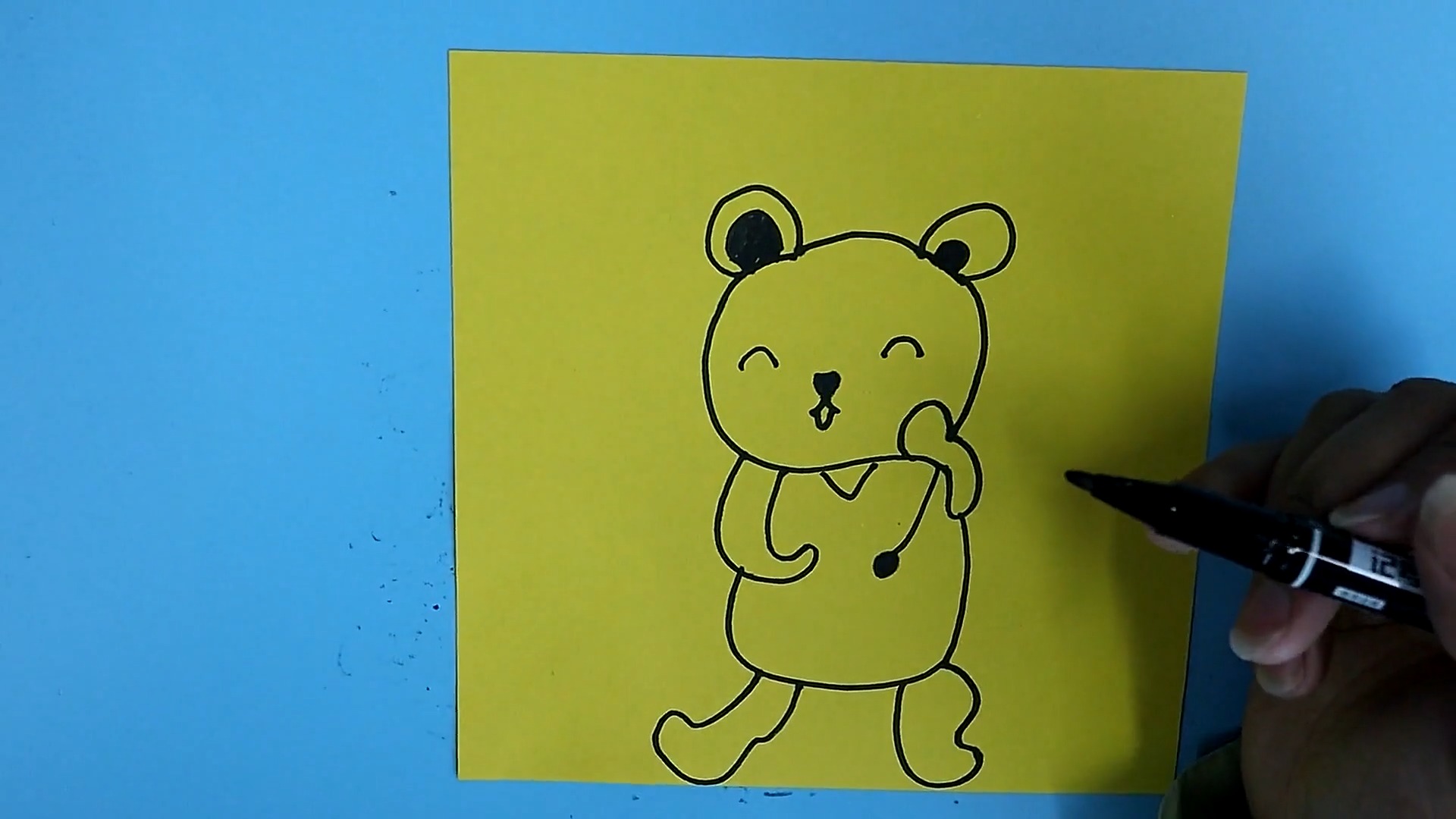 大黑熊的简笔画怎样画?