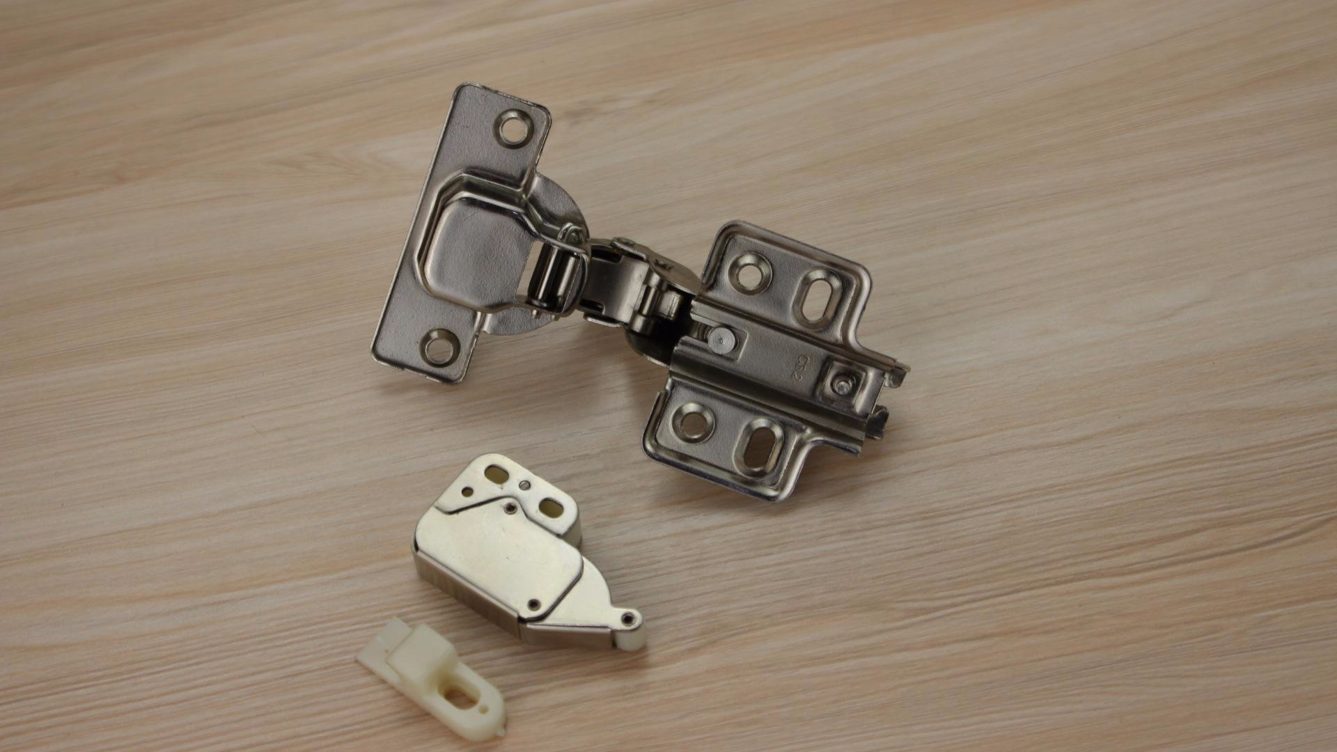 如何区分全盖,半盖,无盖合页