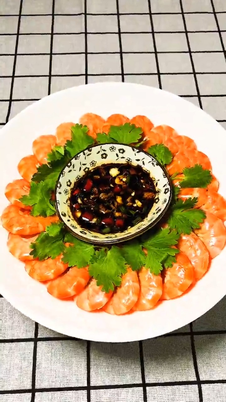 虾仁拼盘怎样做好吃