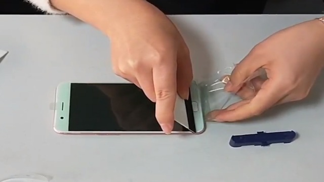 手机贴屏时定位标签如何使用