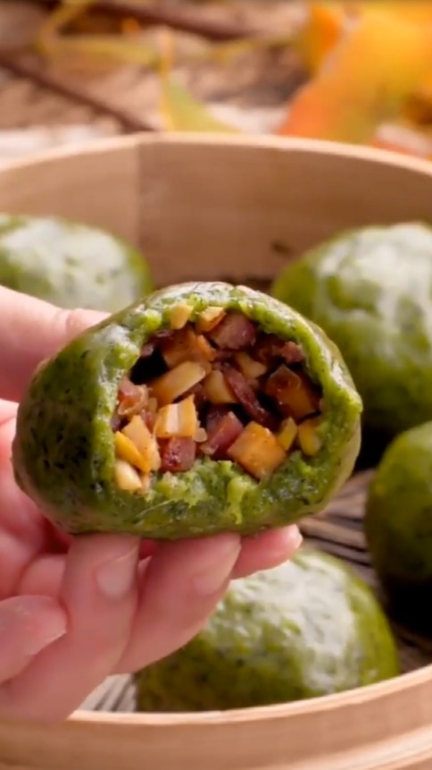 腊肠笋丁青团,咸香鲜嫩