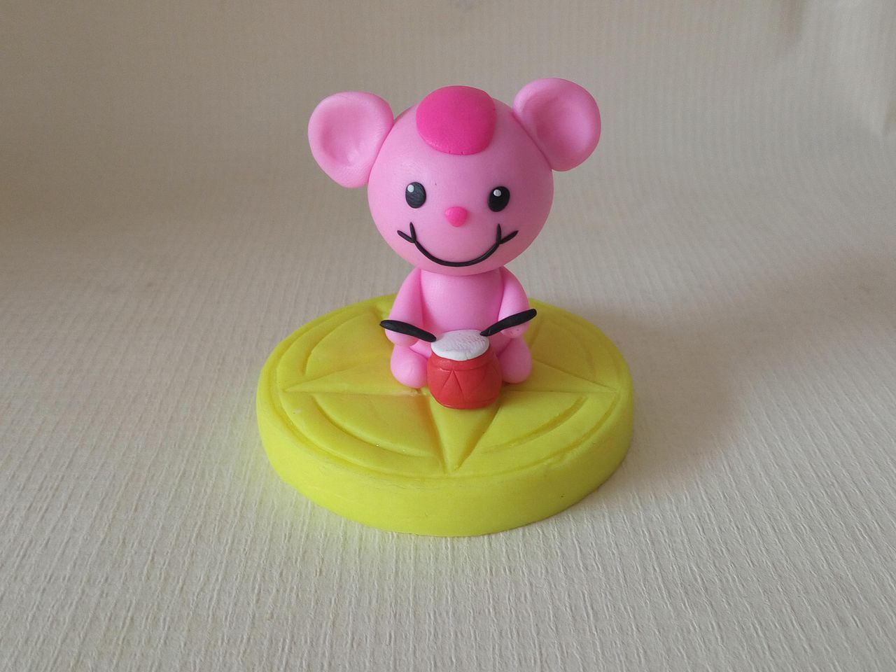 教你快速学会粘土敲鼓的小老鼠