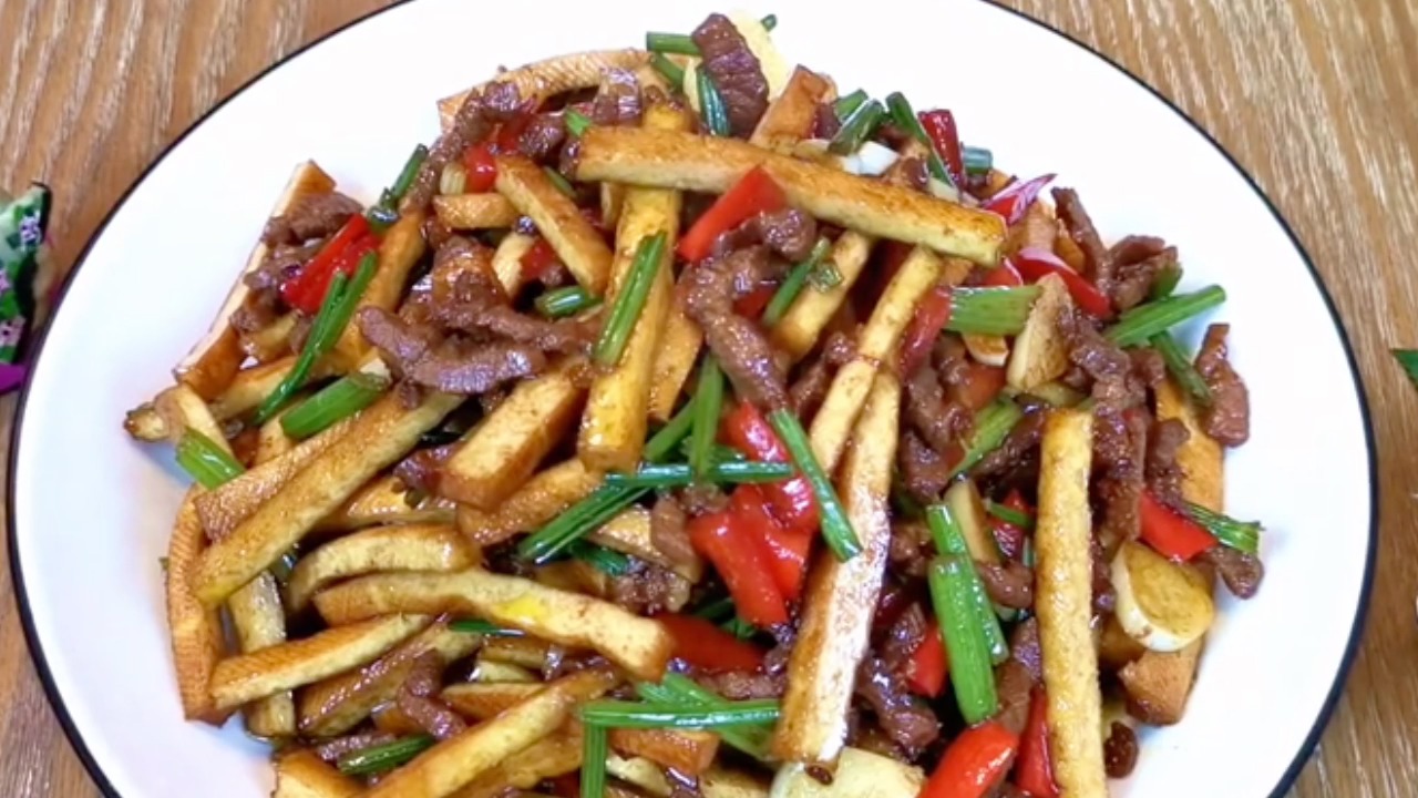 怎么做香干炒牛肉