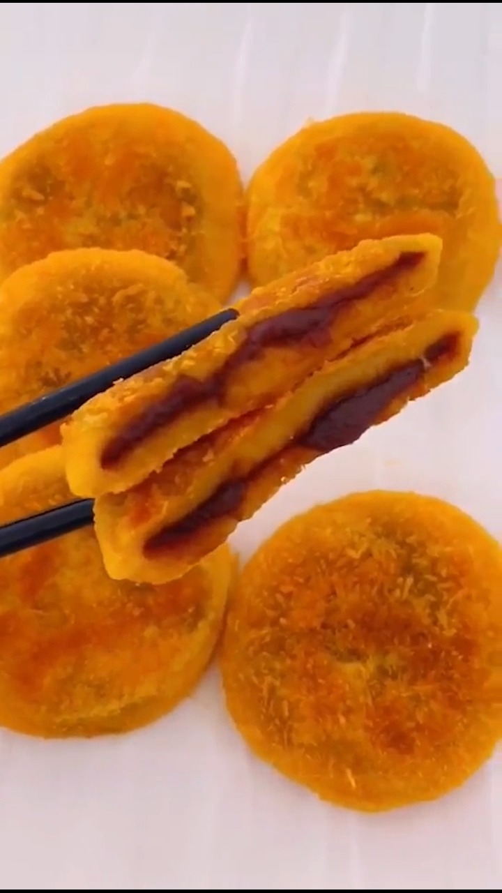 如何做豆沙南瓜饼?