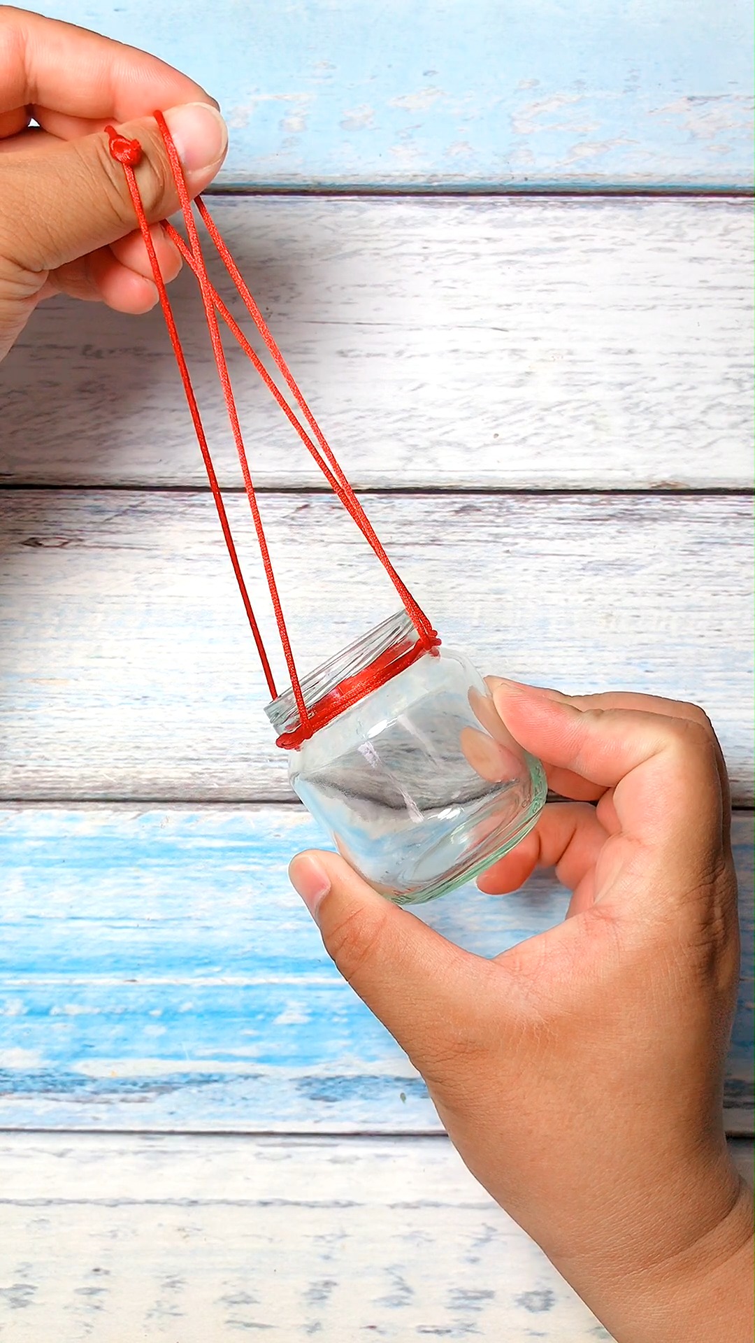 如何用绳子做非常实用的瓶口结?