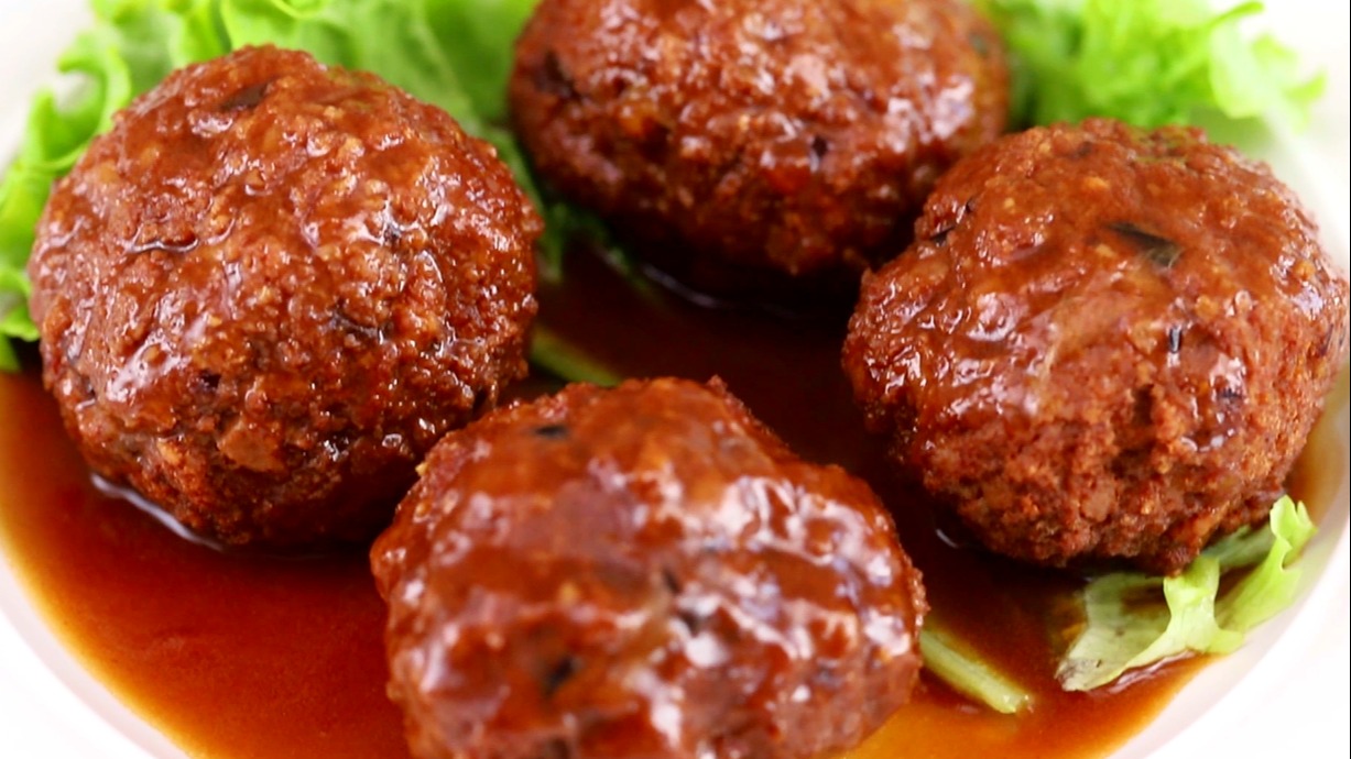 家常红烧狮子头怎么做