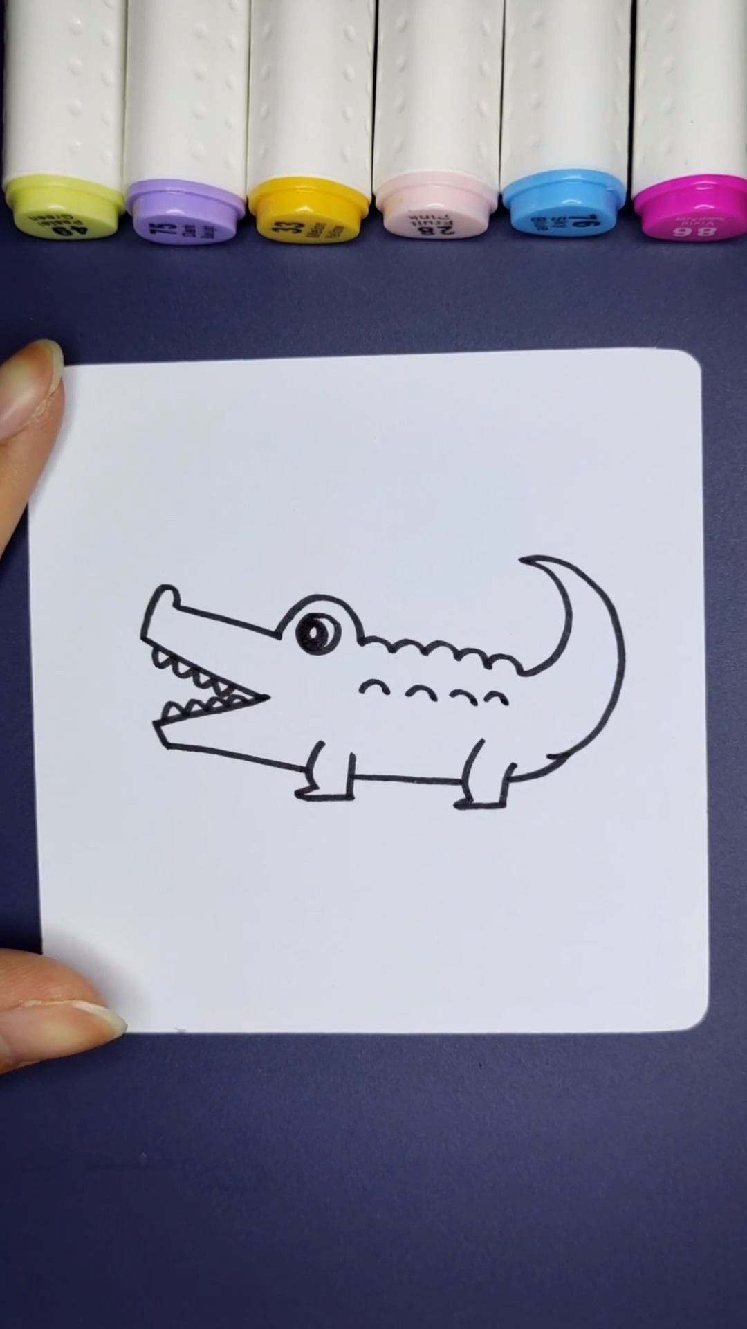 如何画简笔画鳄鱼