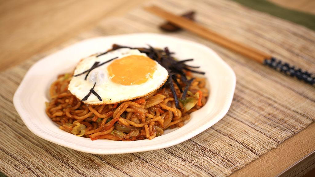 如何做日式酱油炒面?